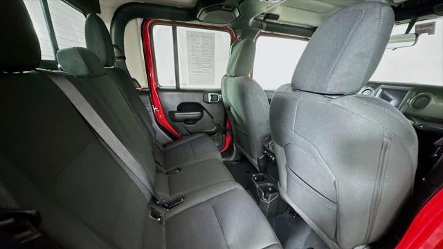 2022 Jeep Gladiator Sport