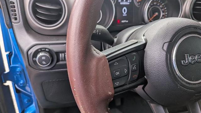 2022 Jeep Gladiator Sport