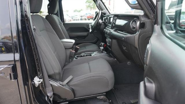 2022 Jeep Gladiator Altitude