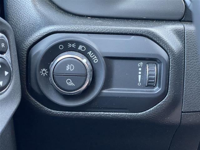 2023 Jeep Gladiator - $31,795