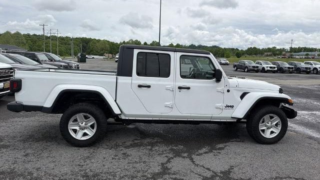 2023 Jeep Gladiator Sport