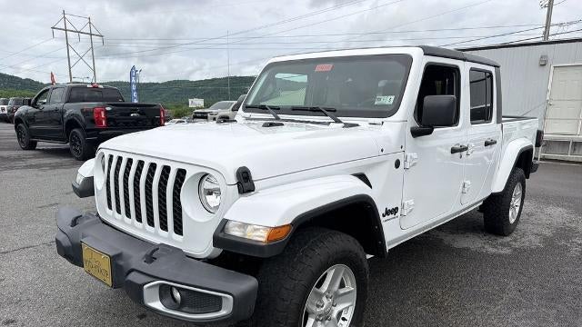 2023 Jeep Gladiator Sport