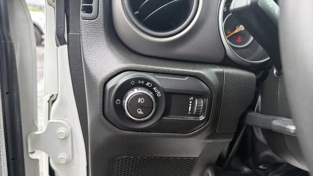 2023 Jeep Gladiator Sport