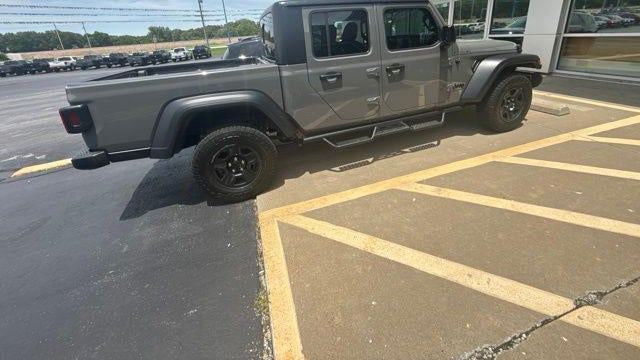 2023 Jeep Gladiator Sport