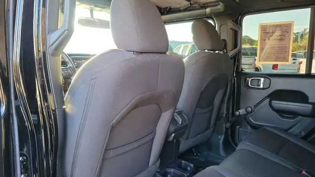 2023 Jeep Gladiator Freedom
