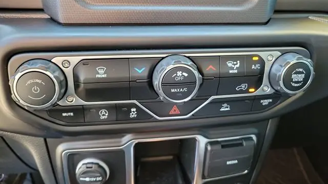 2023 Jeep Gladiator Freedom
