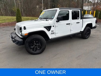 2023 Jeep Gladiator 4X4 Sport 4DR Crew Cab 5.0 FT. SB
