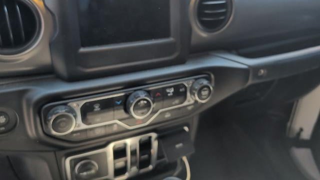 2023 Jeep Gladiator Freedom