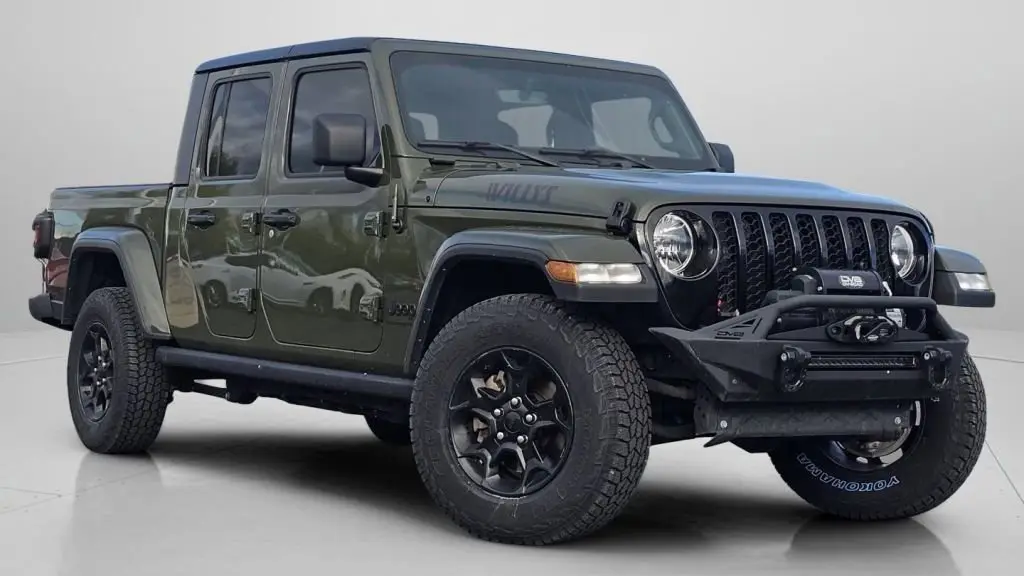 2023 Jeep Gladiator Sport