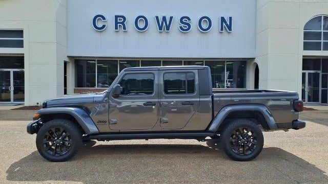 Preowned 2024 Jeep Gladiator Texas Trail for Sale