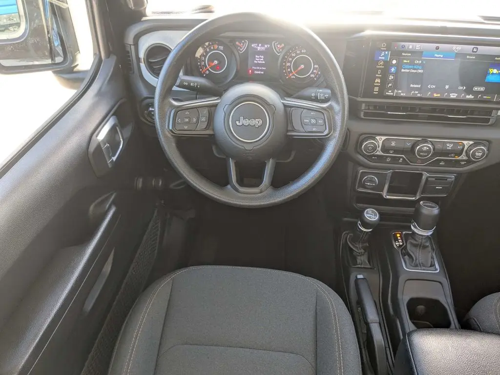 2024 Jeep Gladiator - $36,800
