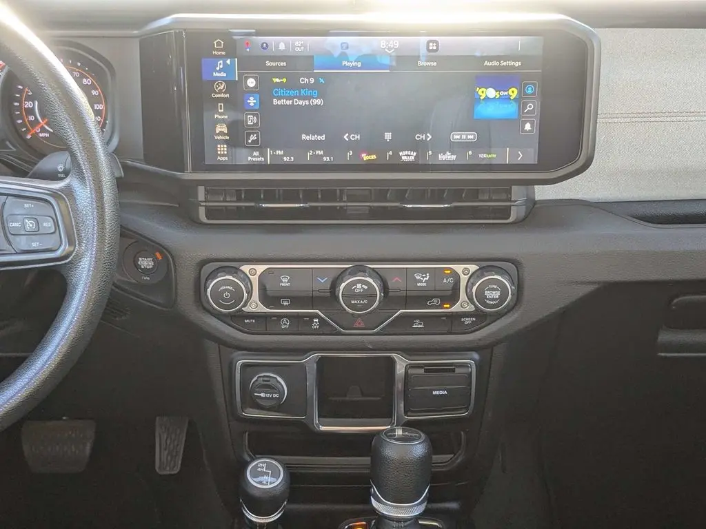 2024 Jeep Gladiator - $36,800