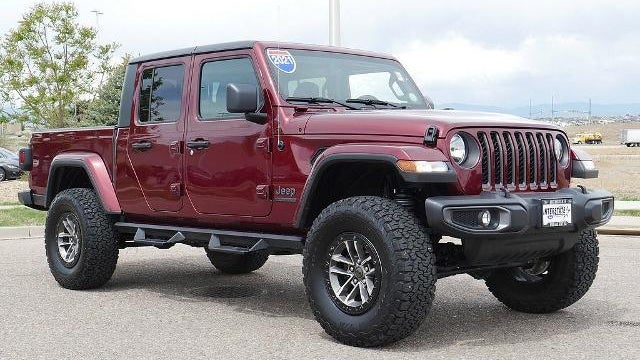 2021 Jeep Gladiator Sport