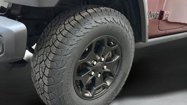 2021 Jeep Gladiator Willys