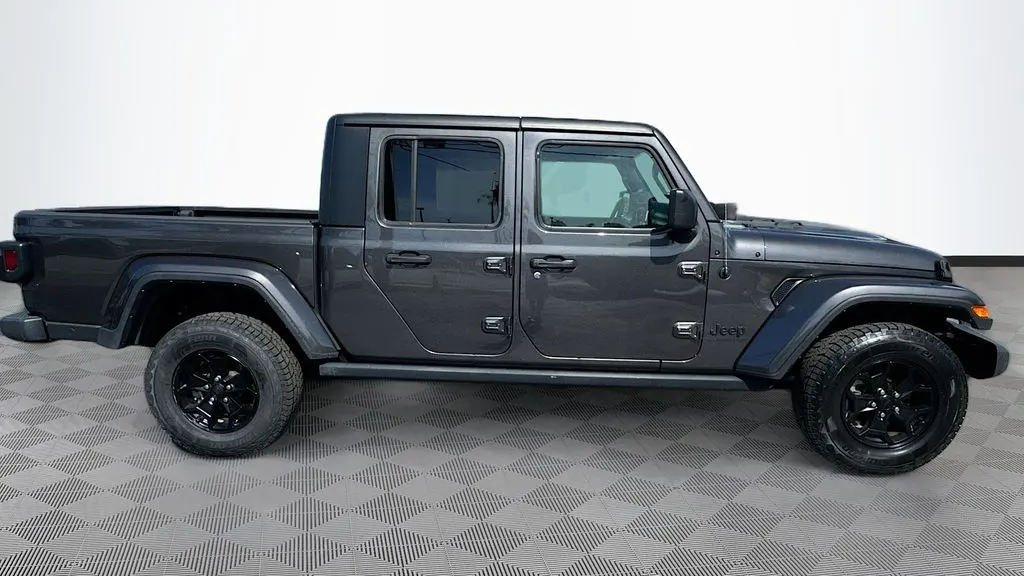 2021 Jeep Gladiator Sport