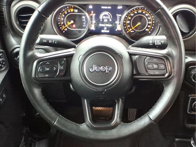 2022 Jeep Gladiator - $30,890