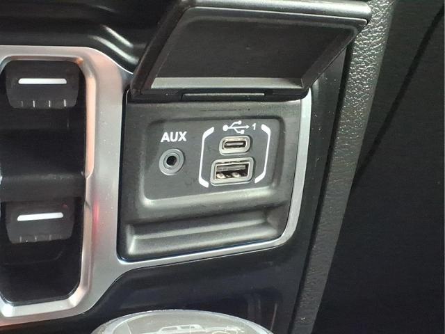 2022 Jeep Gladiator - $30,890