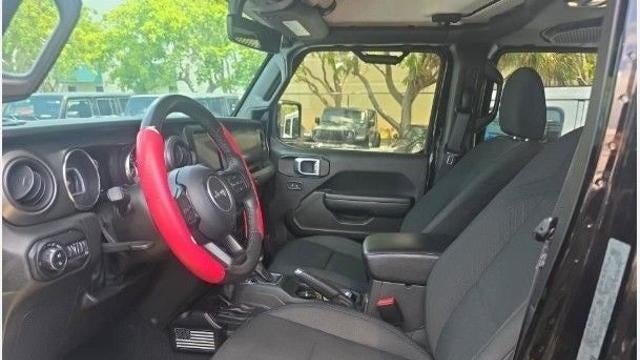 2022 Jeep Gladiator Sport