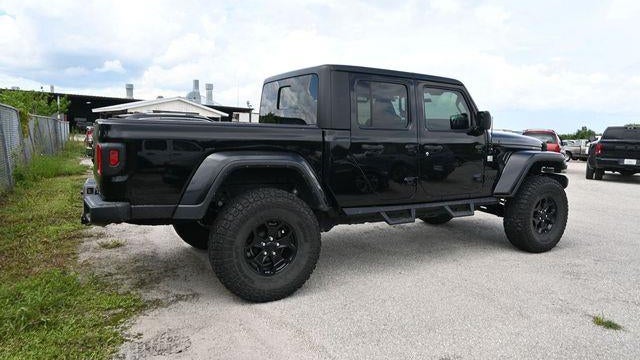 2022 Jeep Gladiator Sport