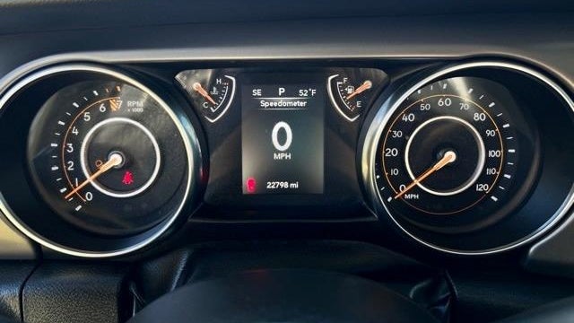 2022 Jeep Gladiator Sport