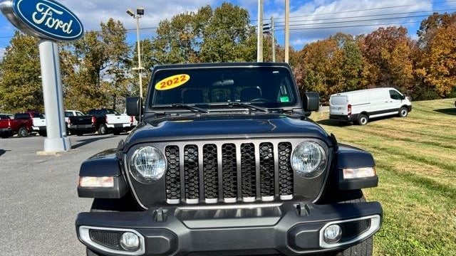 2022 Jeep Gladiator Sport