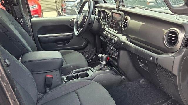 2022 Jeep Gladiator Sport