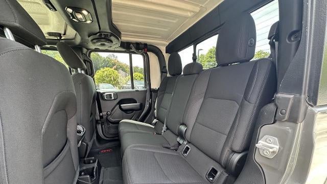2023 Jeep Gladiator Sport