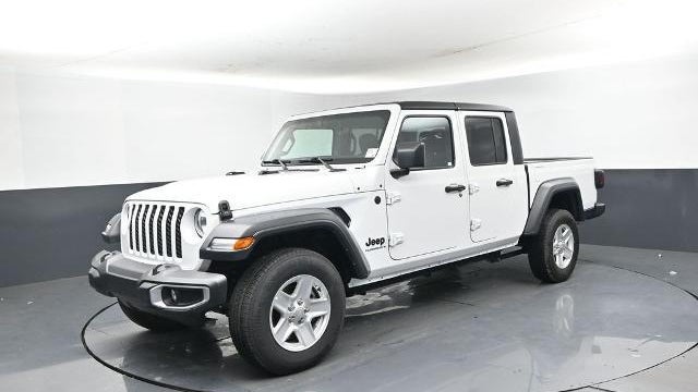 2023 Jeep Gladiator Sport