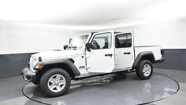 2023 Jeep Gladiator Sport