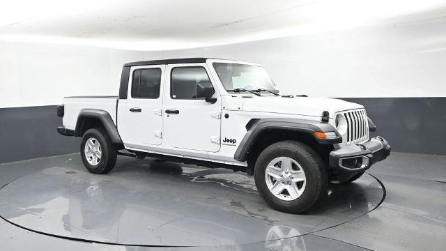 2023 Jeep Gladiator Sport