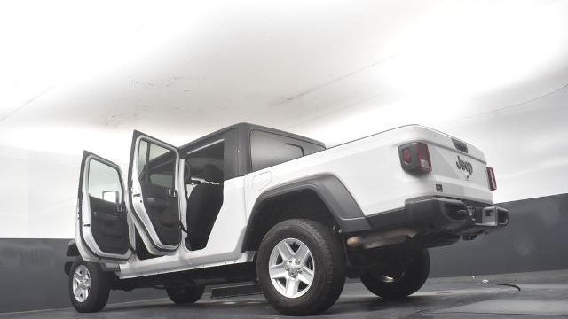 2023 Jeep Gladiator Sport