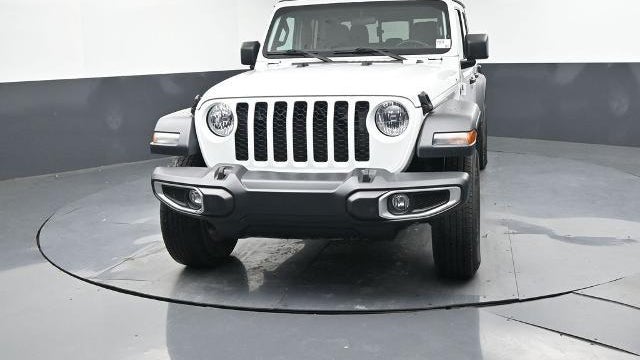 2023 Jeep Gladiator Sport