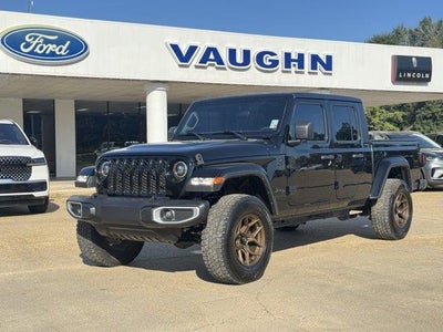 2023 Jeep Gladiator 4X4 Sport 4DR Crew Cab 5.0 FT. SB
