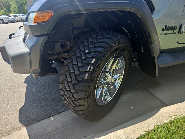2020 Jeep Gladiator - $23,354