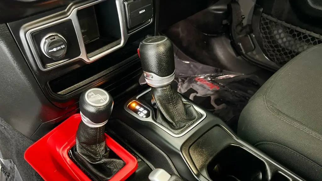 2020 Jeep Gladiator Sport Altitude
