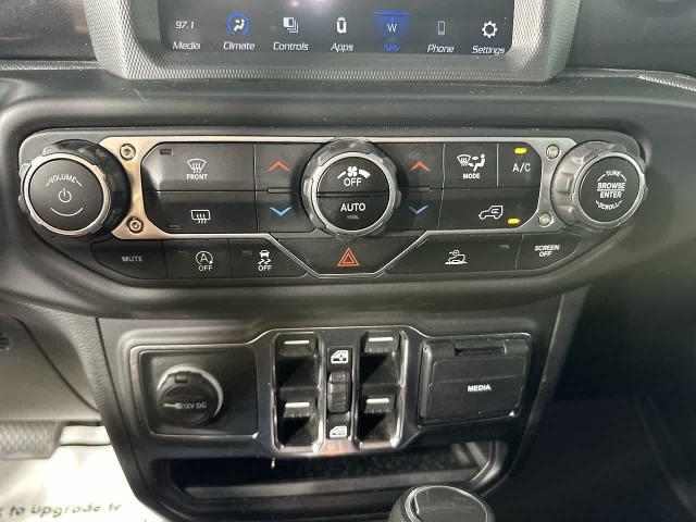 2022 Jeep Gladiator - $30,998