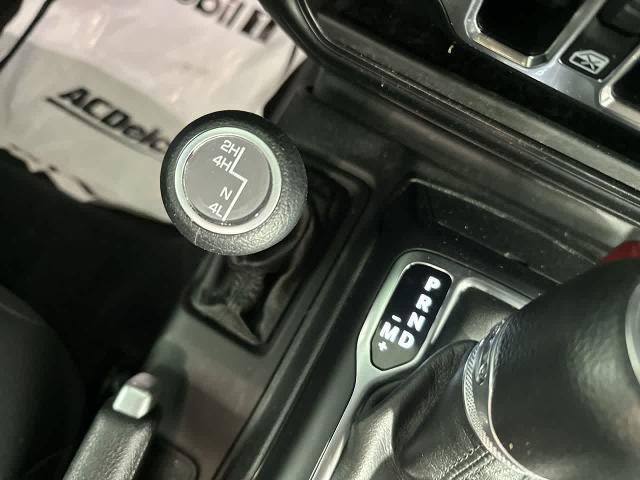 2022 Jeep Gladiator - $30,998