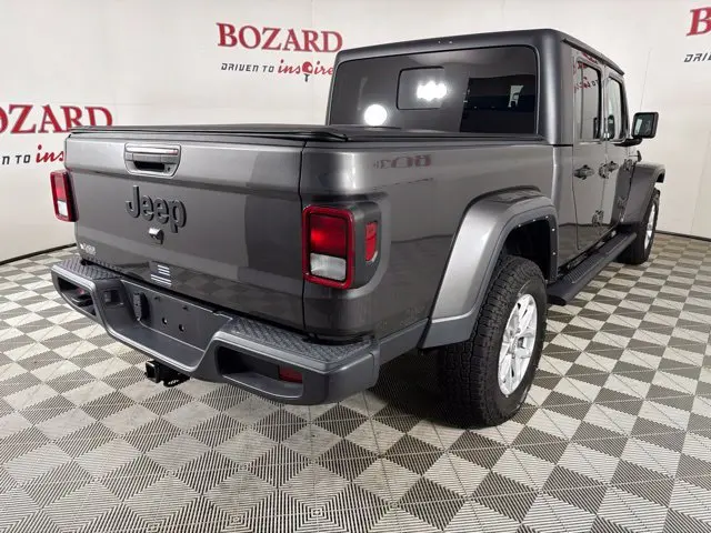 2023 Jeep Gladiator - $26,500