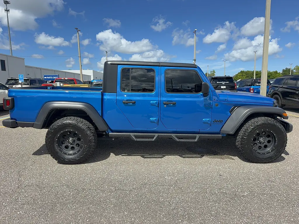 2024 Jeep Gladiator - $38,995