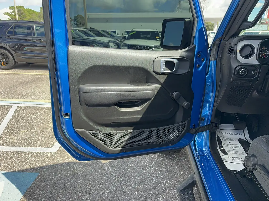 2024 Jeep Gladiator - $38,995