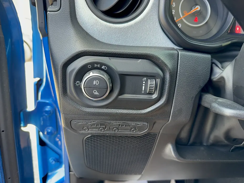2024 Jeep Gladiator - $38,995