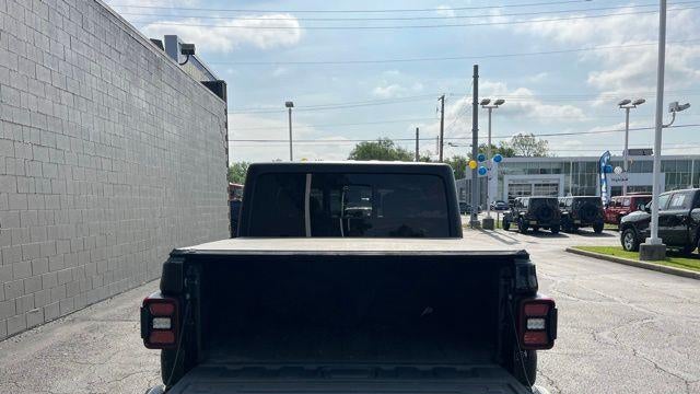 2024 Jeep Gladiator Sport S