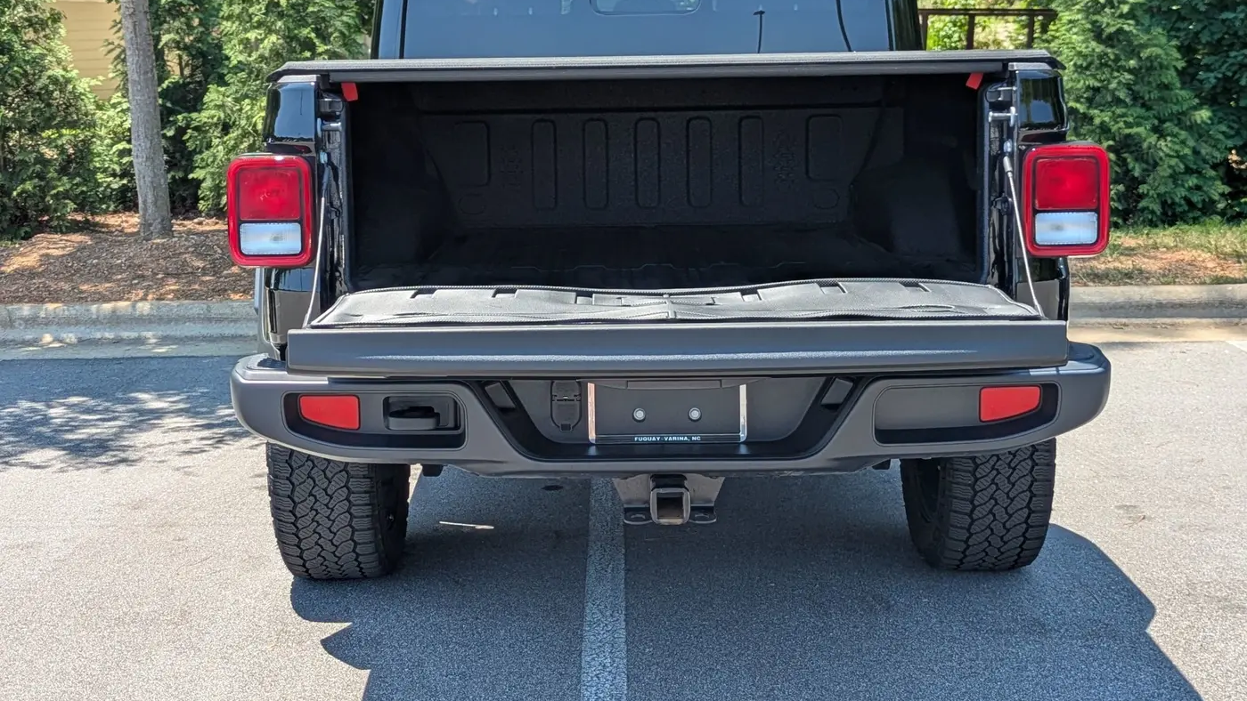 2024 Jeep Gladiator High Tide