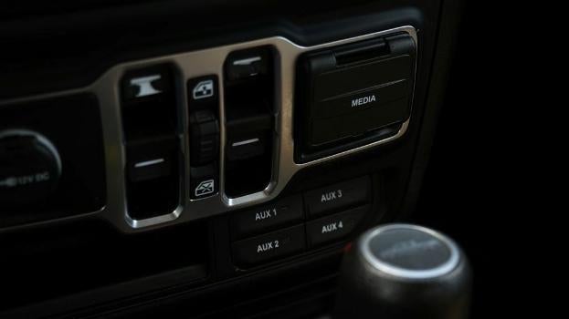2020 Jeep Gladiator Sport Altitude