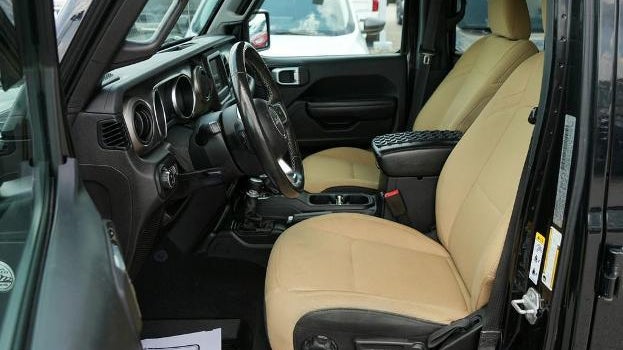 2020 Jeep Gladiator Sport Altitude
