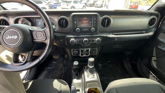 2020 Jeep Gladiator Sport
