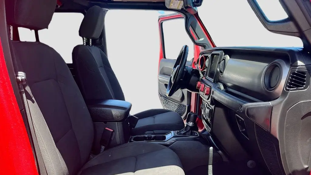 2021 Jeep Gladiator Sport