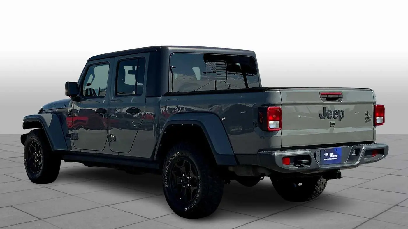 2021 Jeep Gladiator Sport