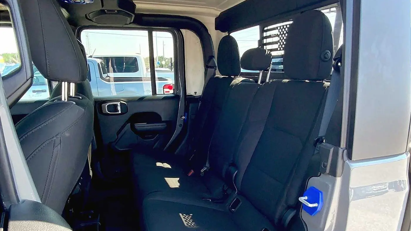 2021 Jeep Gladiator Sport