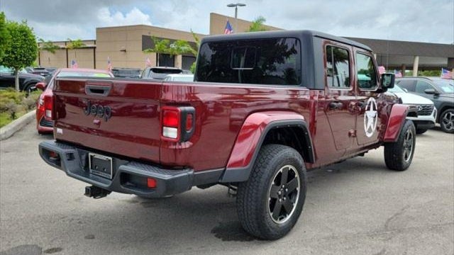 2021 Jeep Gladiator Sport